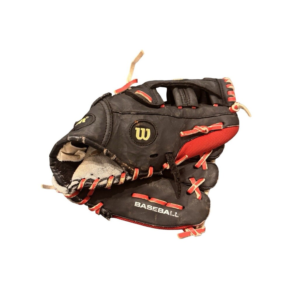 Wilson 11” A0200TRU11 Youth RHT Baseball Glove A200 T-Ball Black Red MLB